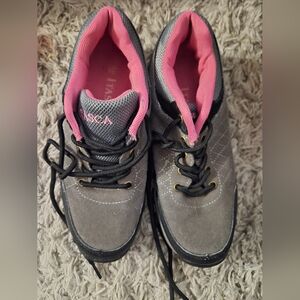Itasca Hiking Trail Shoes Size 6 Gray Pink